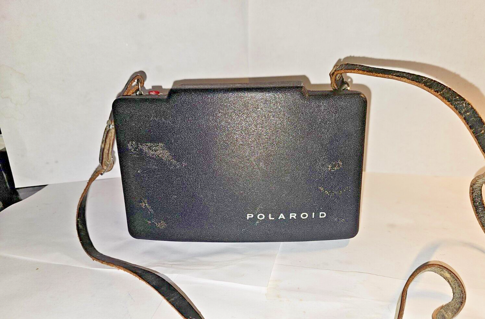 Vintage Polaroid Land Camera Automatic 100 Excellent Condition - Untested