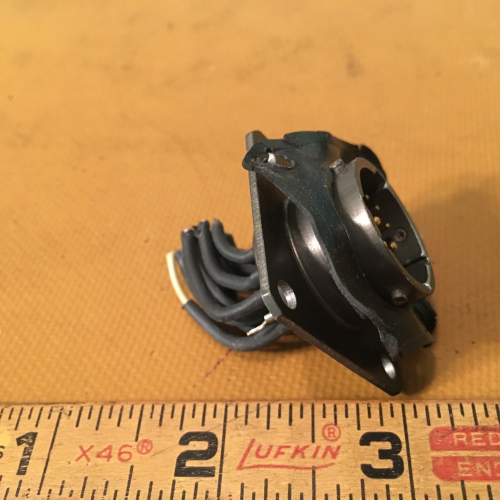 SP02E-14-12P Connector