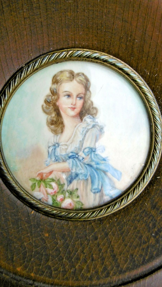 Mini Young Girl Signed Drim