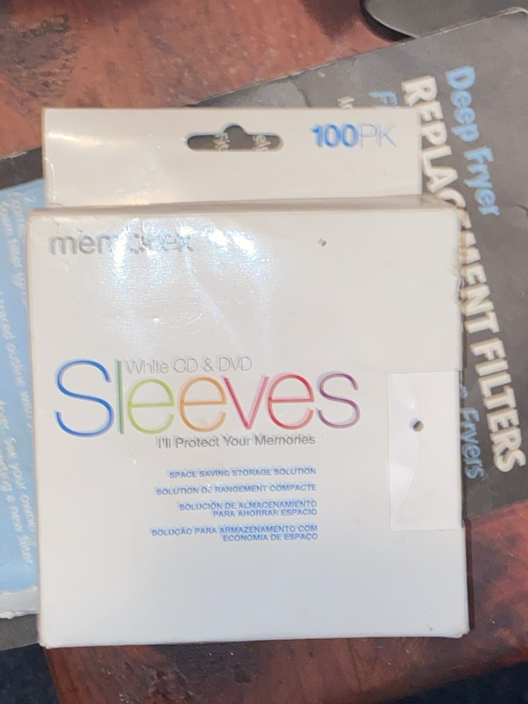 Memorex White CD & DVD Sleeves 100 Pack – Space-Saving Storage Solution