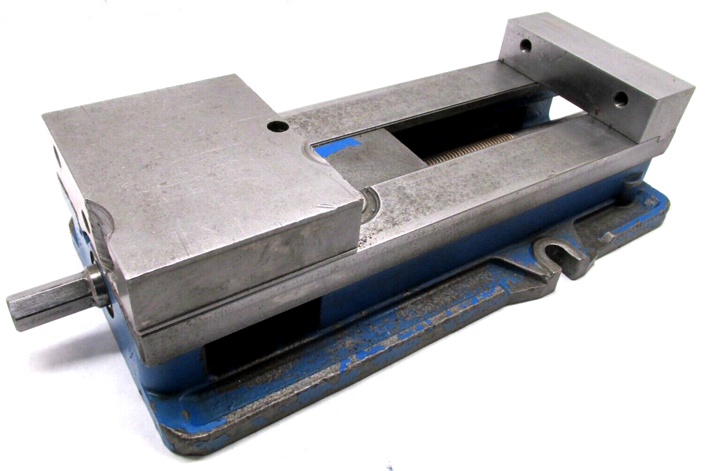 KURT ANGLOCK 6" MILLING MACHINE VISE - #D688