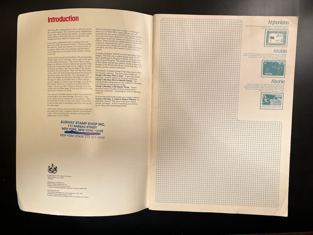 3-Vintage Soft Cover Stamp Albums. Minkus,Harris, & Stanley Gibbons. No Stamps