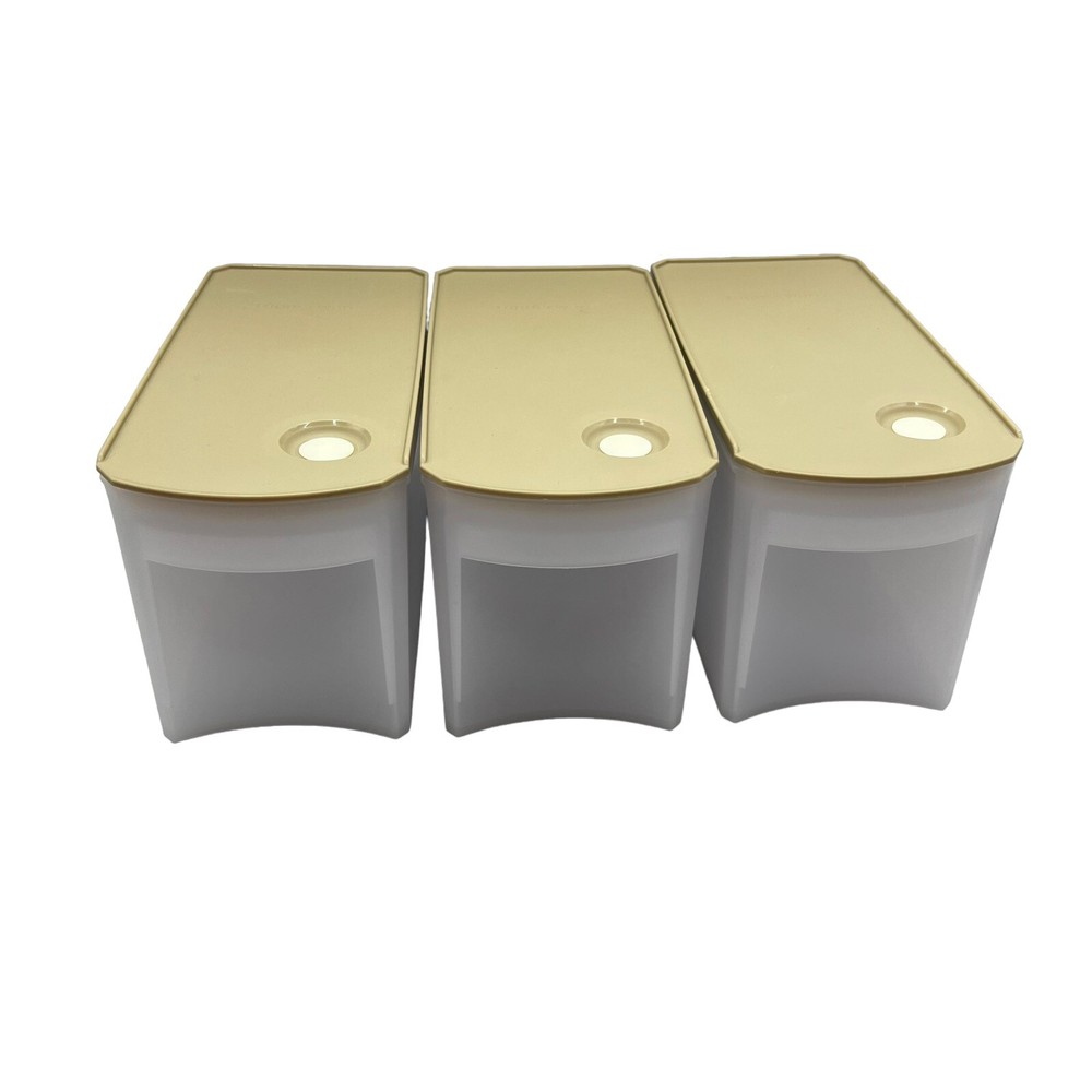 Three (3) Tupperware Shelf Smart Containers 5195a 6 Cup  Beige Lid Shear Bottom