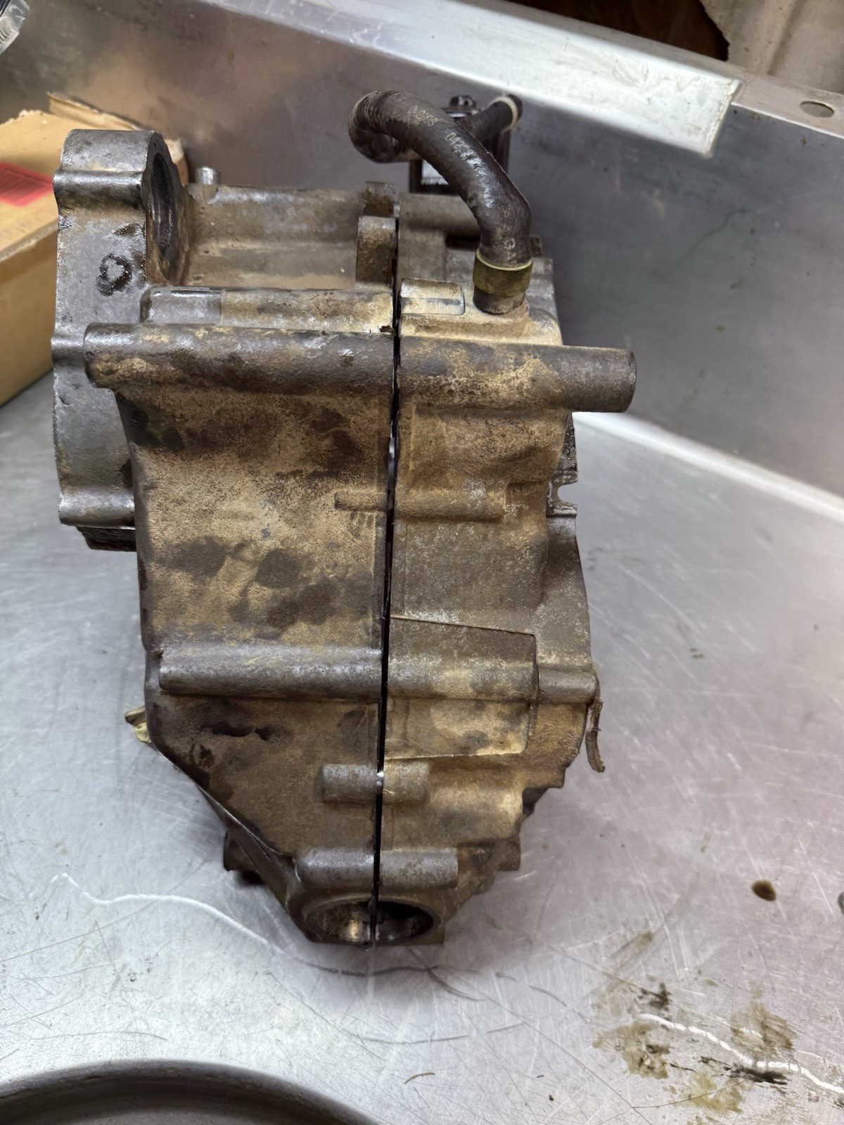 07 Arctic Cat 650 H1 OEM Engine Crankcase Motor Crank Cases Prowler XT 2006-2009