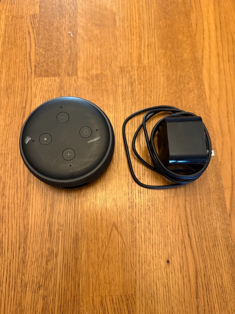 Amazon Echo Dot (3rd Generation) Smart Speaker - Charcoal