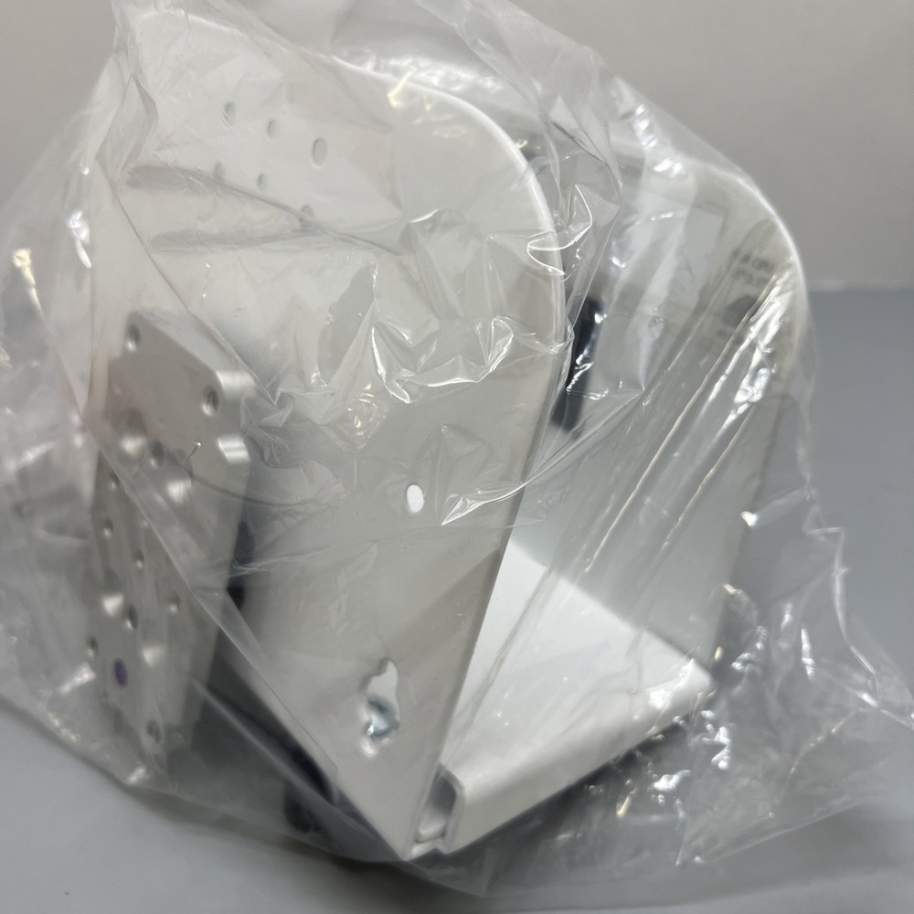 Amico CPUMNTA-M Clamp Style CPU Mount