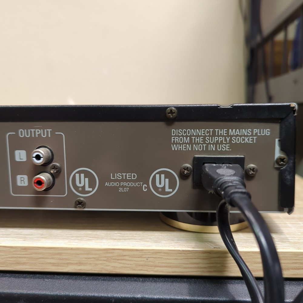 Denon TU-1500RD Precision Audio Component AM/FM Stereo Tuner