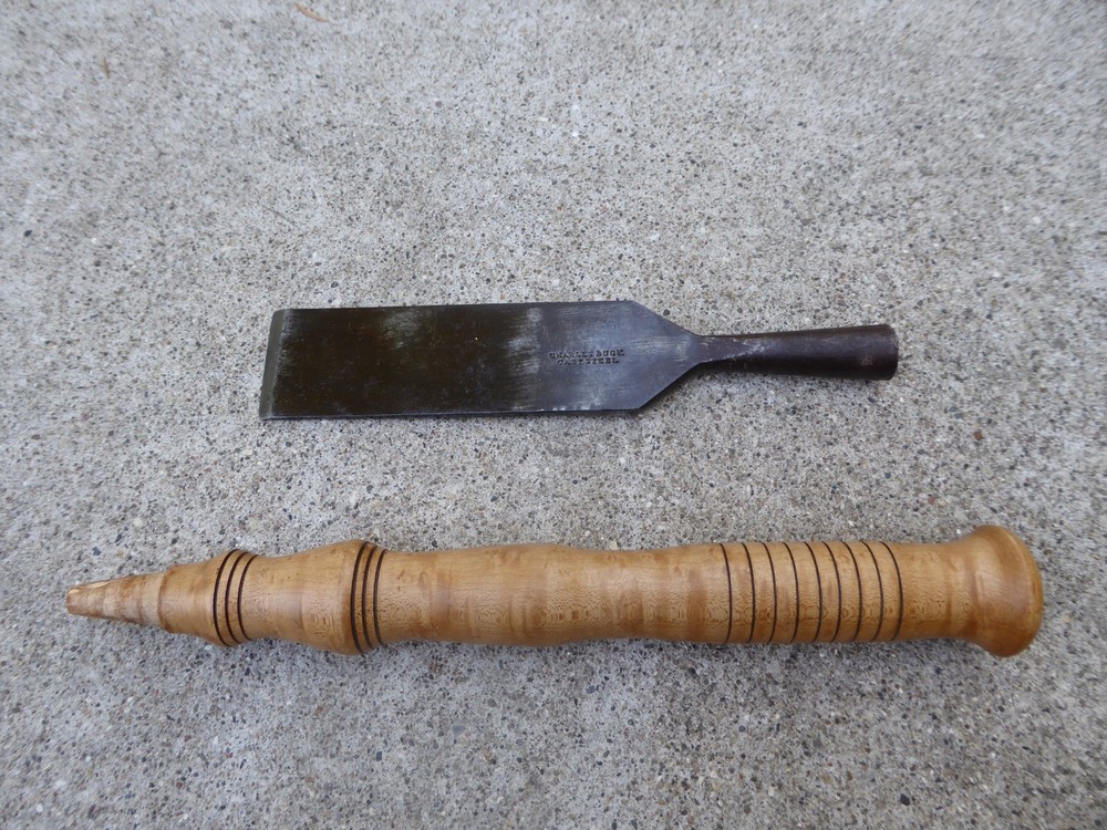 Old Woodworking Tool Vintage 2" Timber Framing Slick chisel