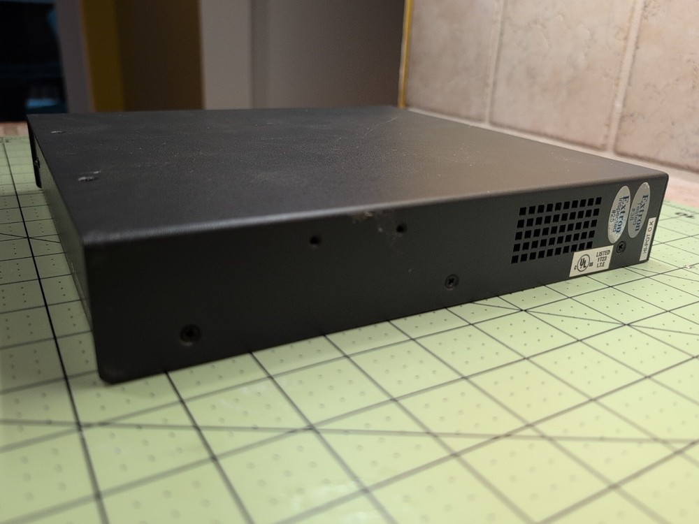Extron VGA Distribution Amplifier P/2 DA4xi Splitter 1 Input 4 Outputs
