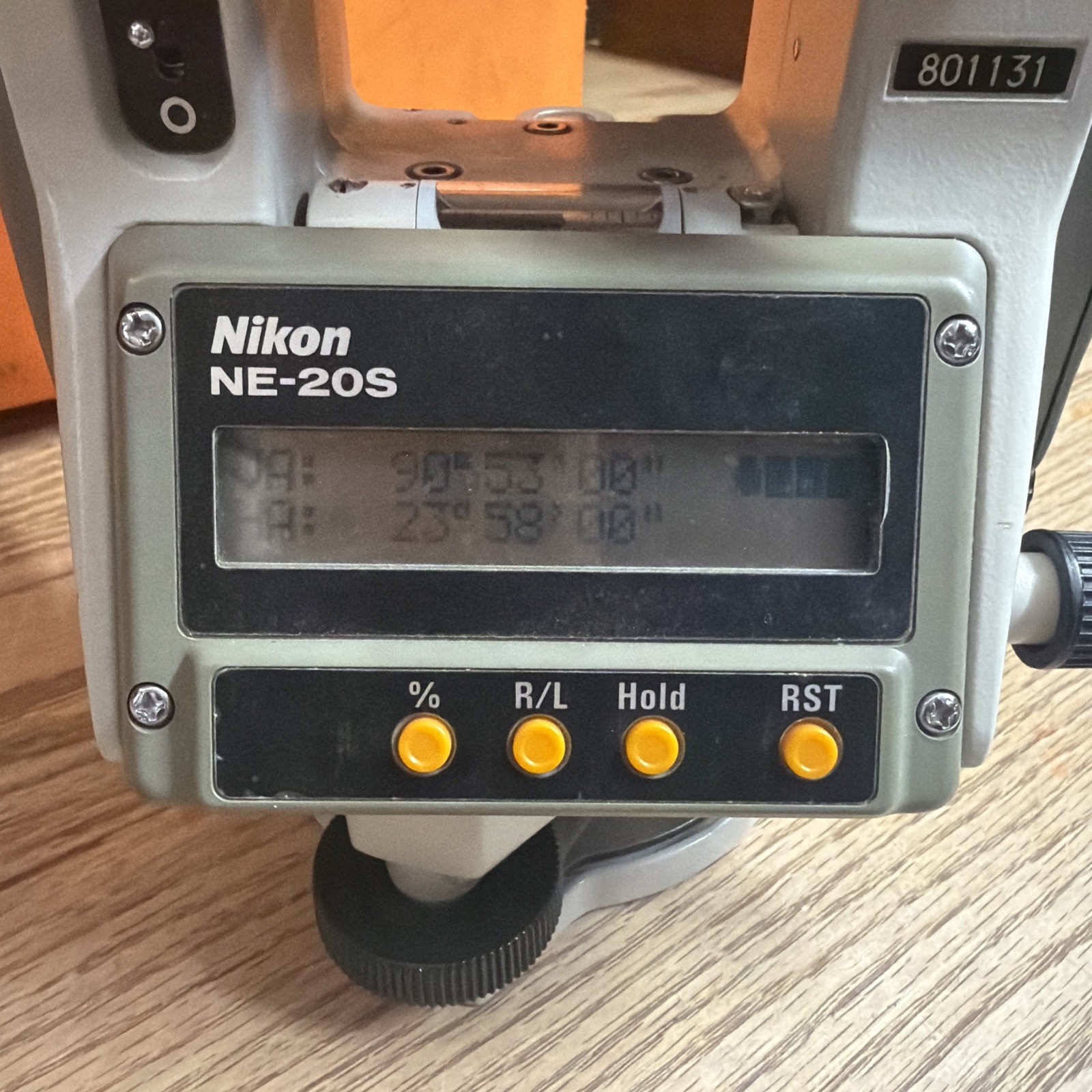 NIKON NE-20S Digital Electronic Theodolite Transit - Turns On - Untested