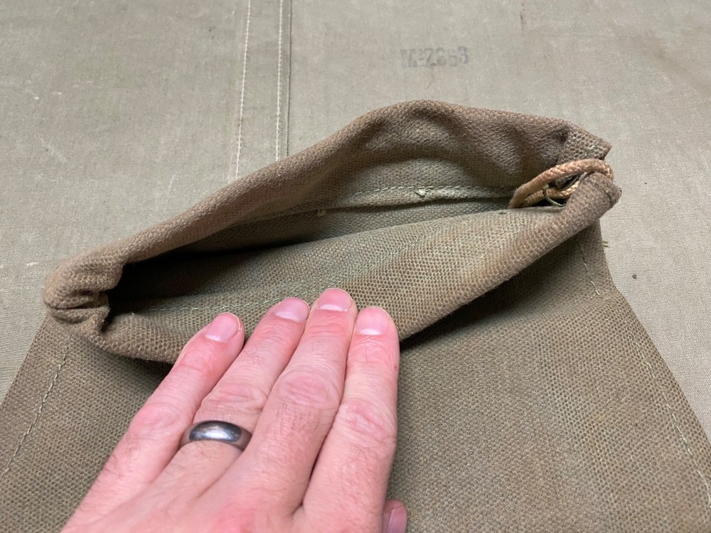 ORIGINAL WWII US ARMY .30 .50 CAL AMMO METALLIC BELT LINK CARRY CATCH BAG-OD#3