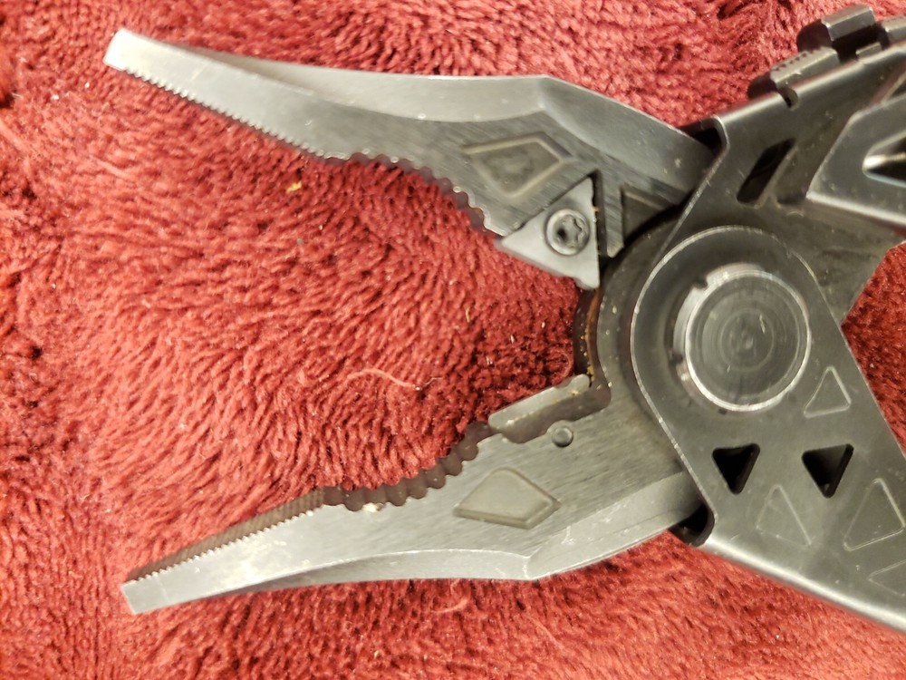 🔪🔪 Gerber Center-Drive Multi-Tool