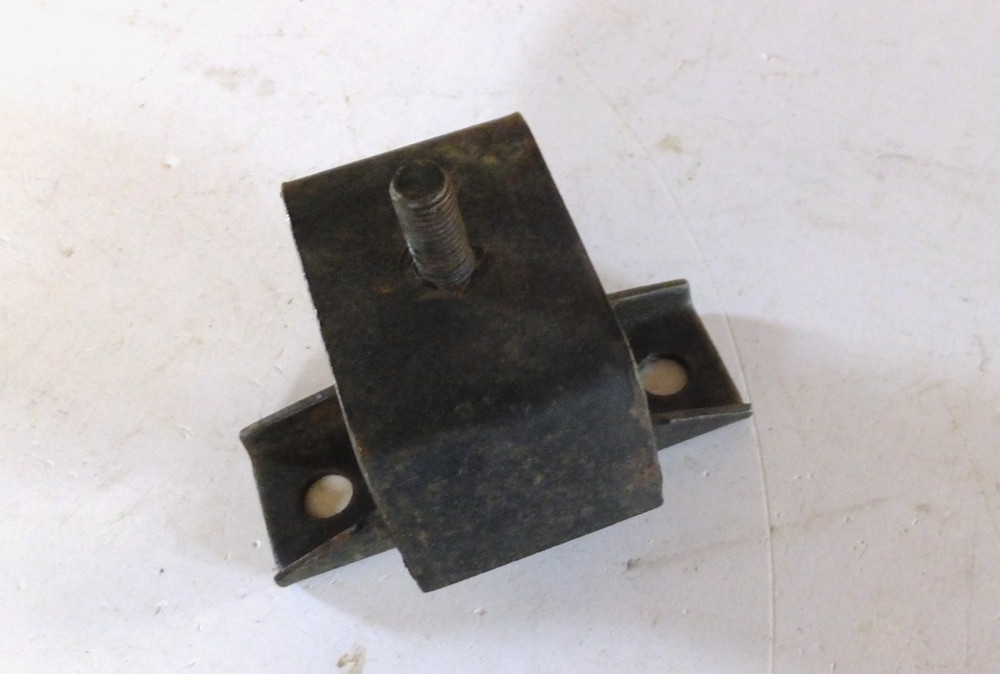 Viva HA / HB / HC Gearbox Mounting