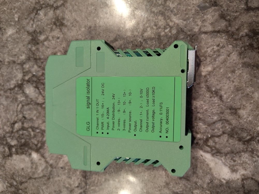 DC Signal Isolator Current Voltage Transmitter DIN Rail 0-10V To 0-5V Tool