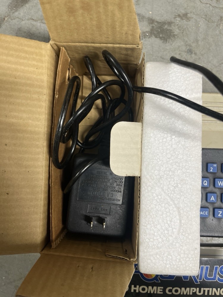 Aquarius Computer System Mattel 1983 #5931 UNTESTED Box Inserts Manual + MORE