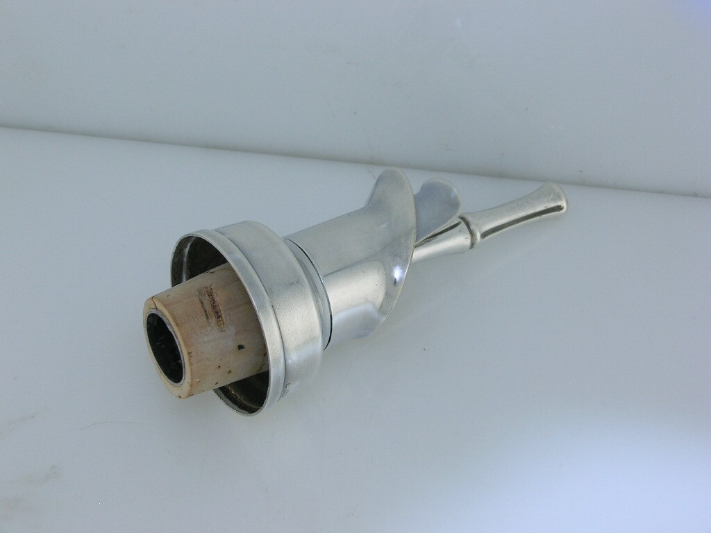 TIFFANY & CO Sterling BAMBOO Wine Bottle Stopper & Spout / Pourer w/ Box