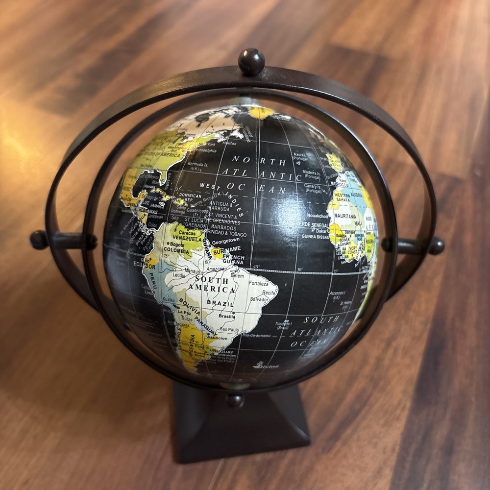 Metal Setting World Globe Spinning Desktop/Office Decor.