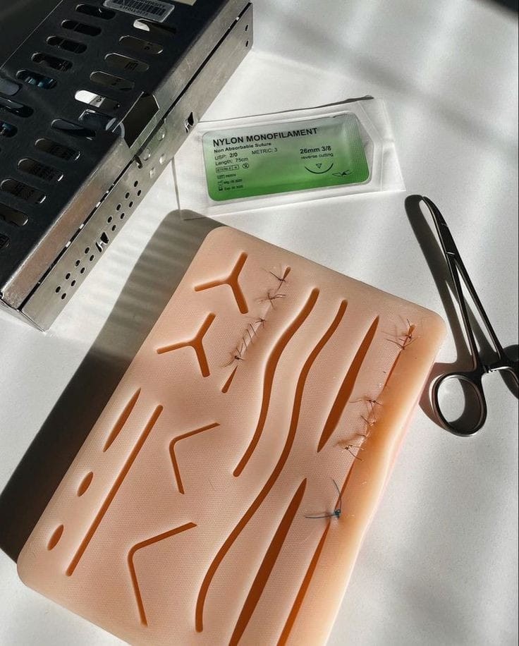 Suture Practice Kit for Medical Students – Complete Suturing Training Set