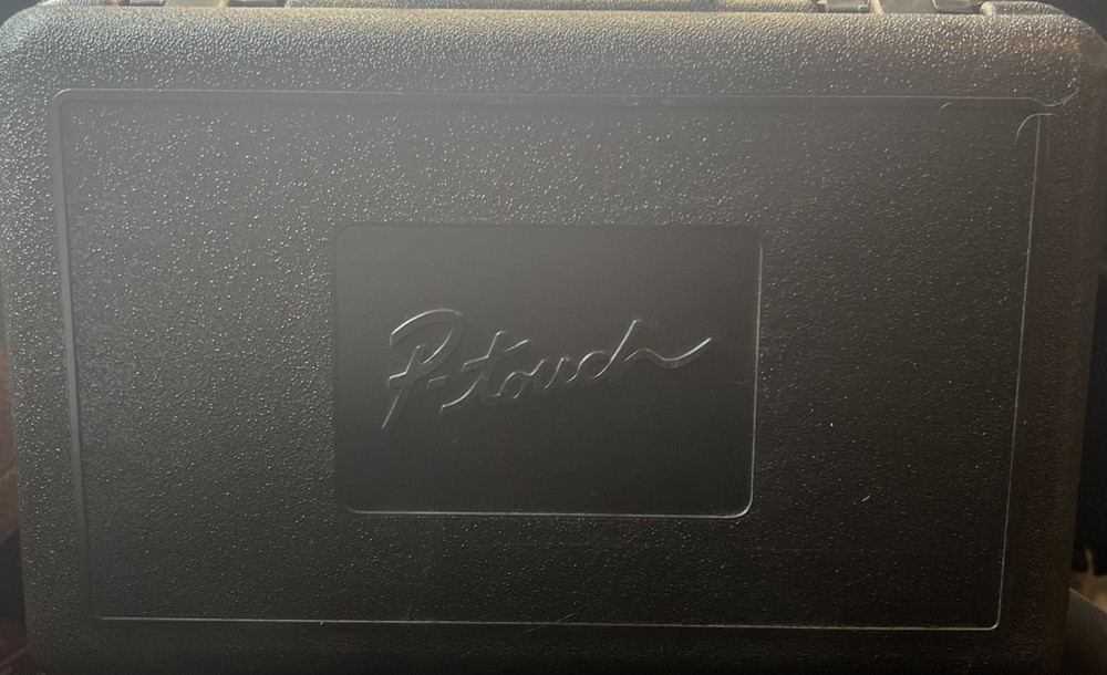 BROTHER P-Touch Label Maker Model Deluxe PT-20 w/ Case