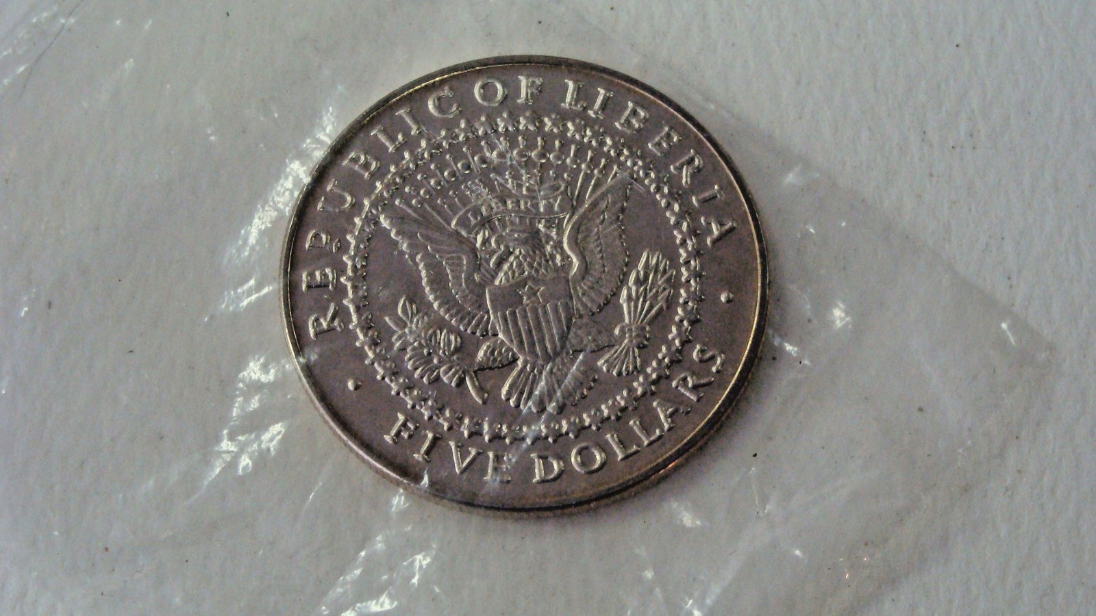 Sealed 2000 Republic of Liberia $5 Benjamin Harrison Commemorative Issue Coin