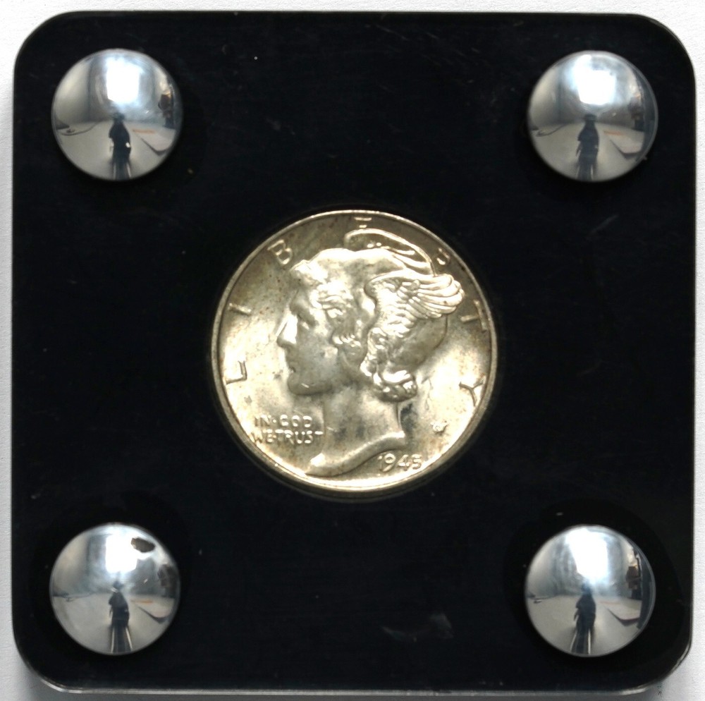 1945 P Mercury Dime With Custom Case