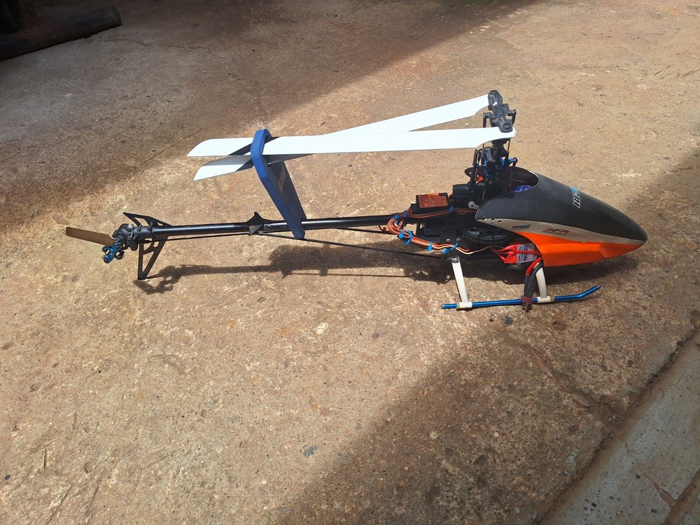 e flite blade 400 3d helicopter