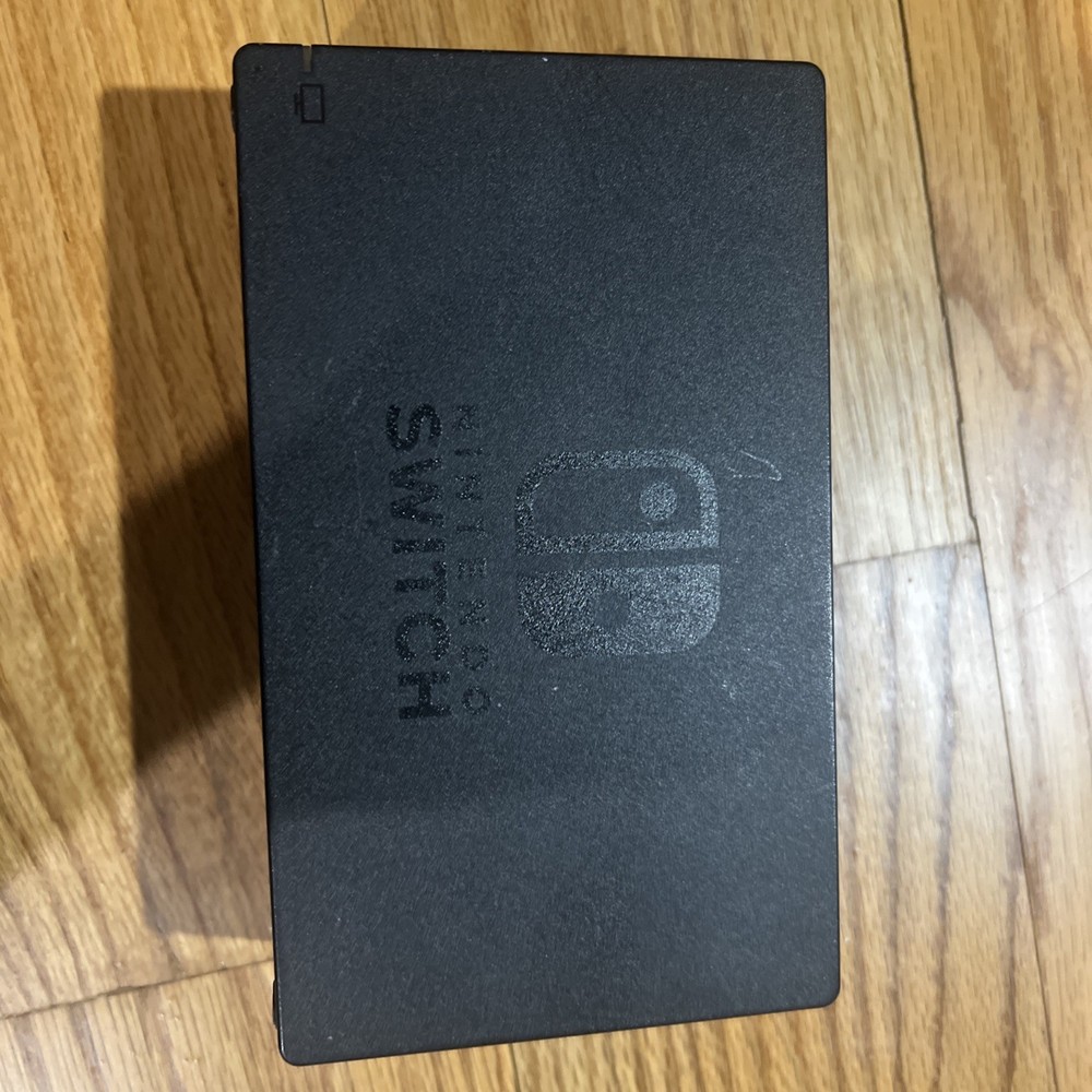 Nintendo Switch Console W/ Dock, Joycon Grip, & Joycons “READ”