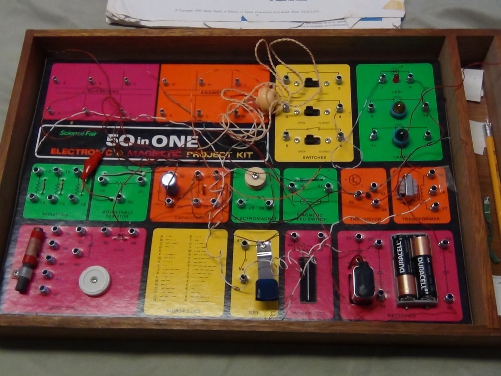 Science Fair, 50 in One Electronic Project Kit