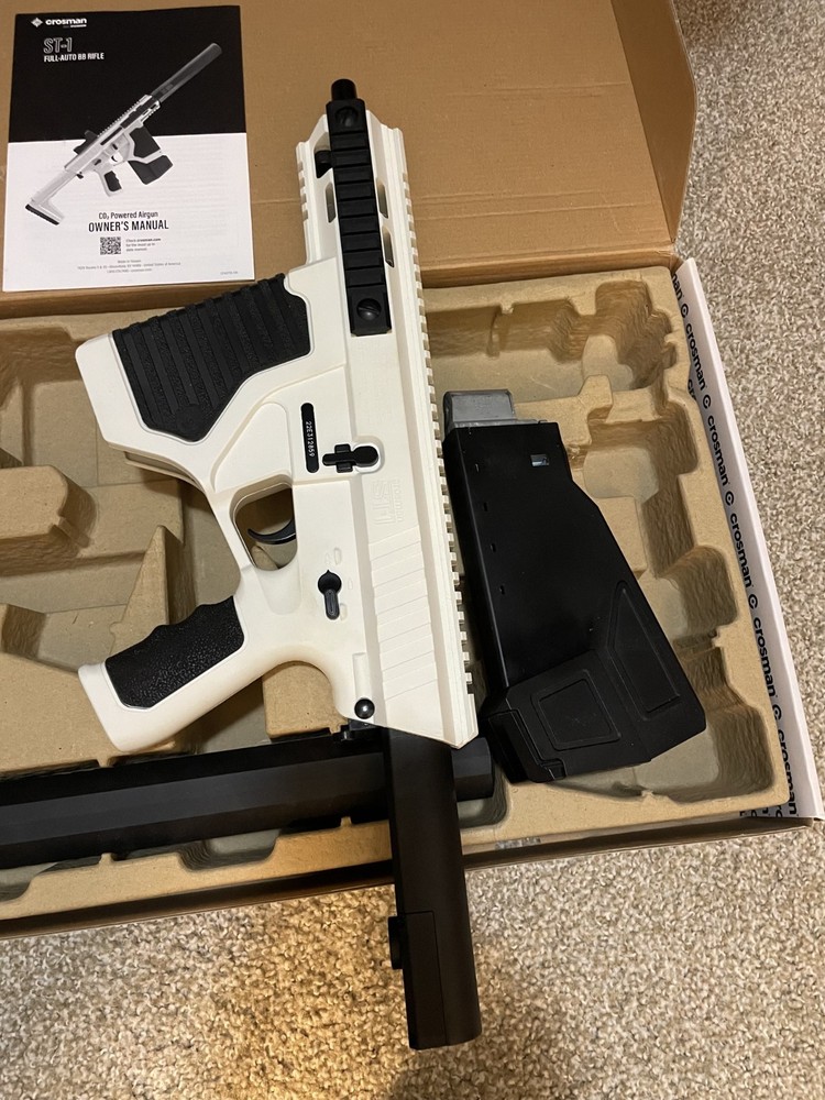Crossman Full-Auto ST-1 BB Rifle