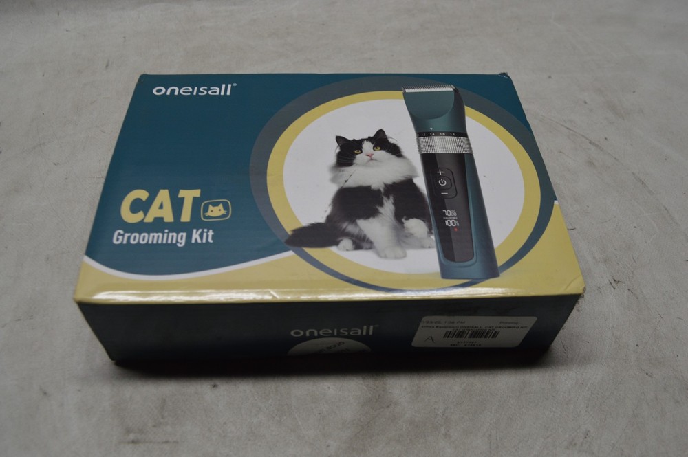 ONEISALL CAT GROOMING KIT (NEW)