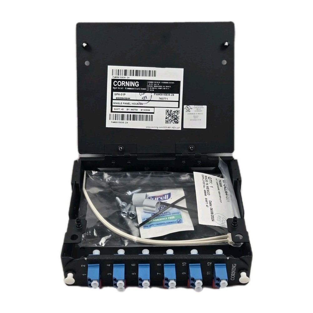 Corning Single-Panel Housing Wall-Mountable Black, for 1 CCH Panel SPH-01P ~STSI