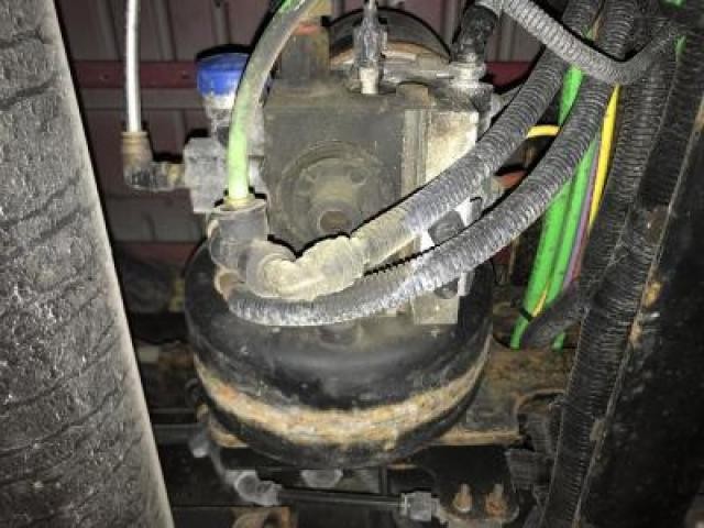 Bendix AD-IS Air Dryer - Used