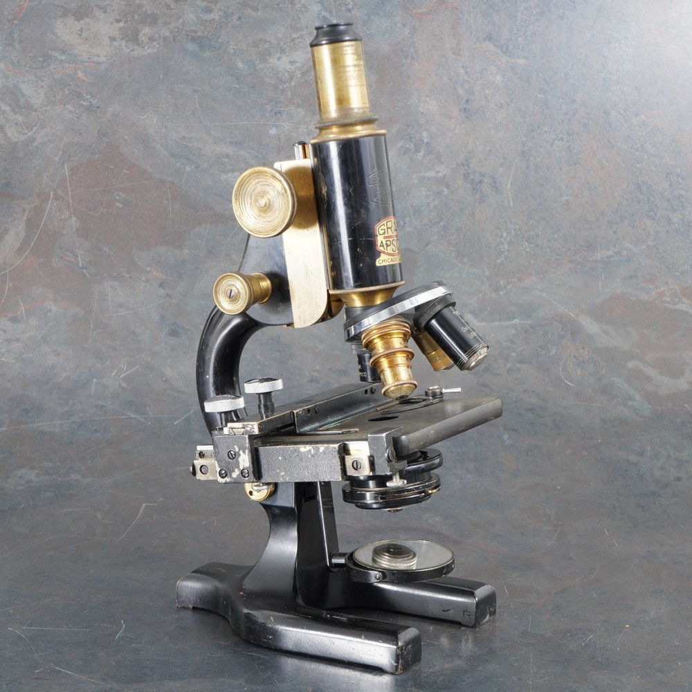 :Antique Spencer Staged Brass Microscope w/ x4 Objectives & Storage Case