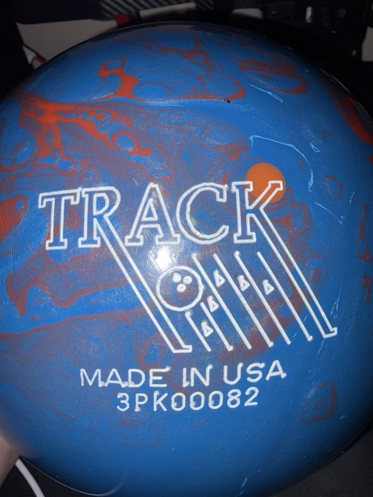 Track Hex RevMaster 15 Lb Bowling Ball New