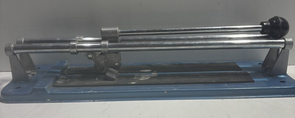 TILE CUTTER (P11023654)