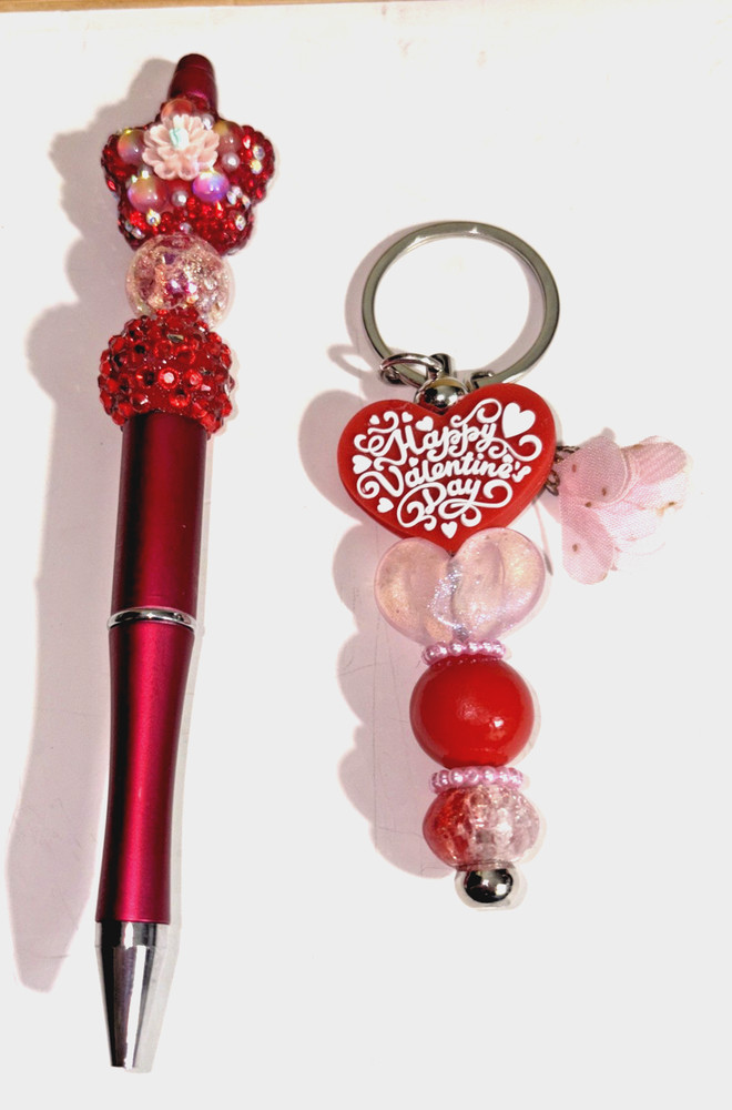 HAND MADE BEAD PEN & KEY CHAIN & Valentines