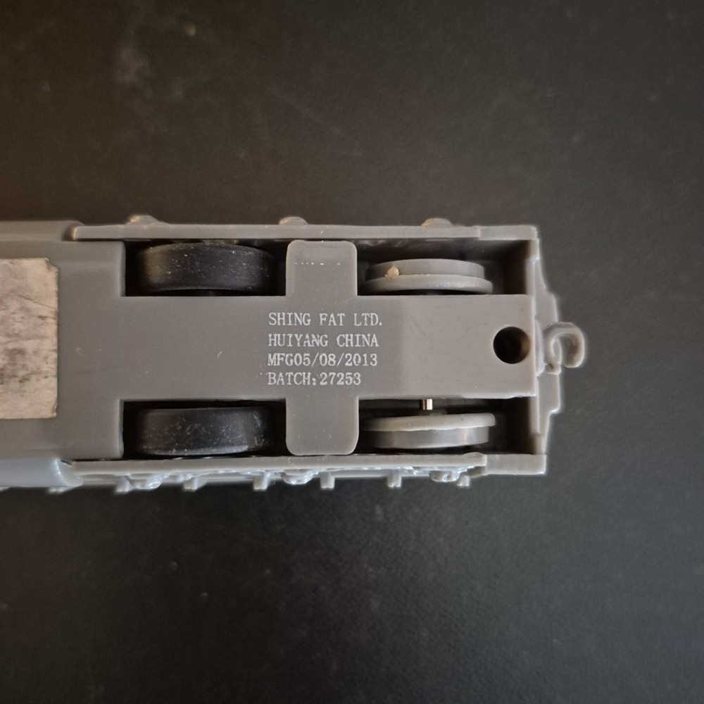 Freight Locomotive Pull Back Power Black & Silver 8263 Express Die Cast