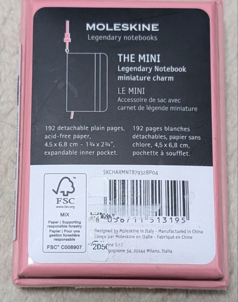 ! BLACKPINK x MOLESKINE Mini Notebook