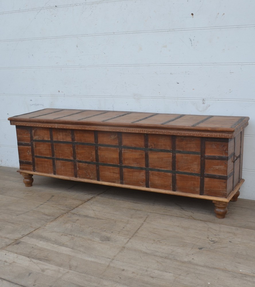 Reclaimed teak storage Trunk