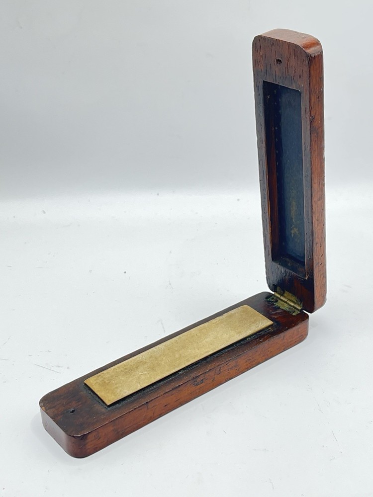 Small Vintage Natural  Sharpening /  Honing Stone In Case