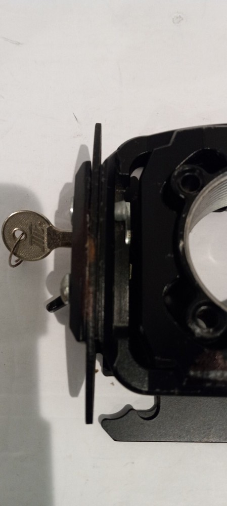 Chief RSMA000 Projector Ceiling Mount W/ Key