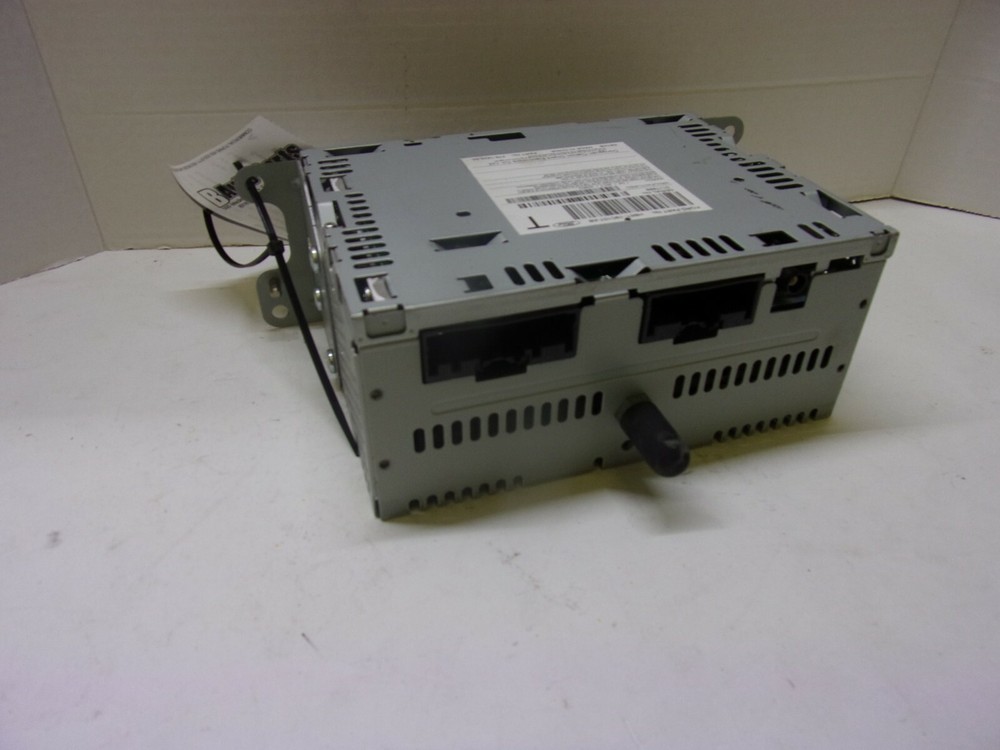 FORD EXPLORER 2017 A/V Equipment receiver, (AM-FM-CD)