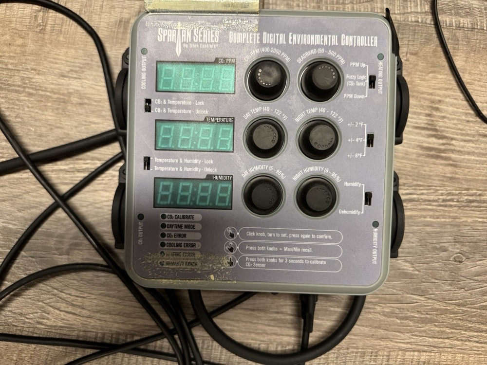 Titan Controls Spartan Series Complete Digital Environmental Controller (Tempera