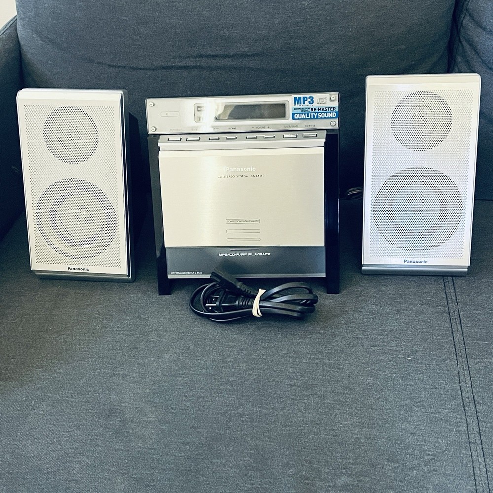 Panasonic CD Stereo System SA-EN17 With 2 Speakers No Remote Tested