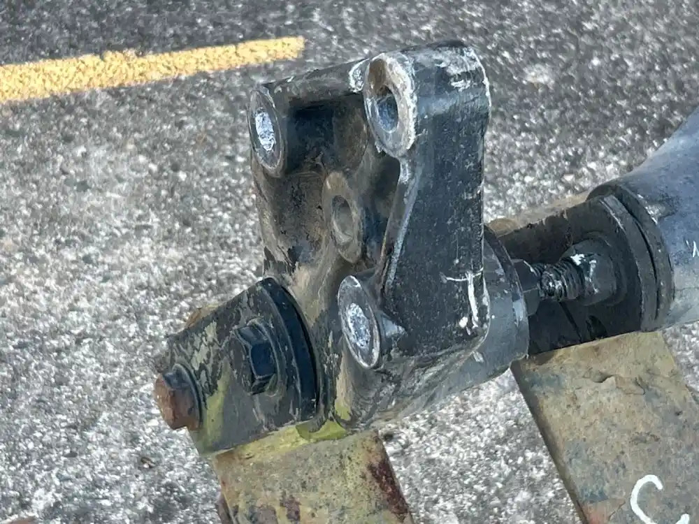 Front Leaf & Springs N/A Used P-13964