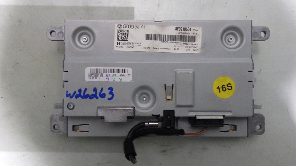 12 AUDI Q5 Info Screen 8F0919604