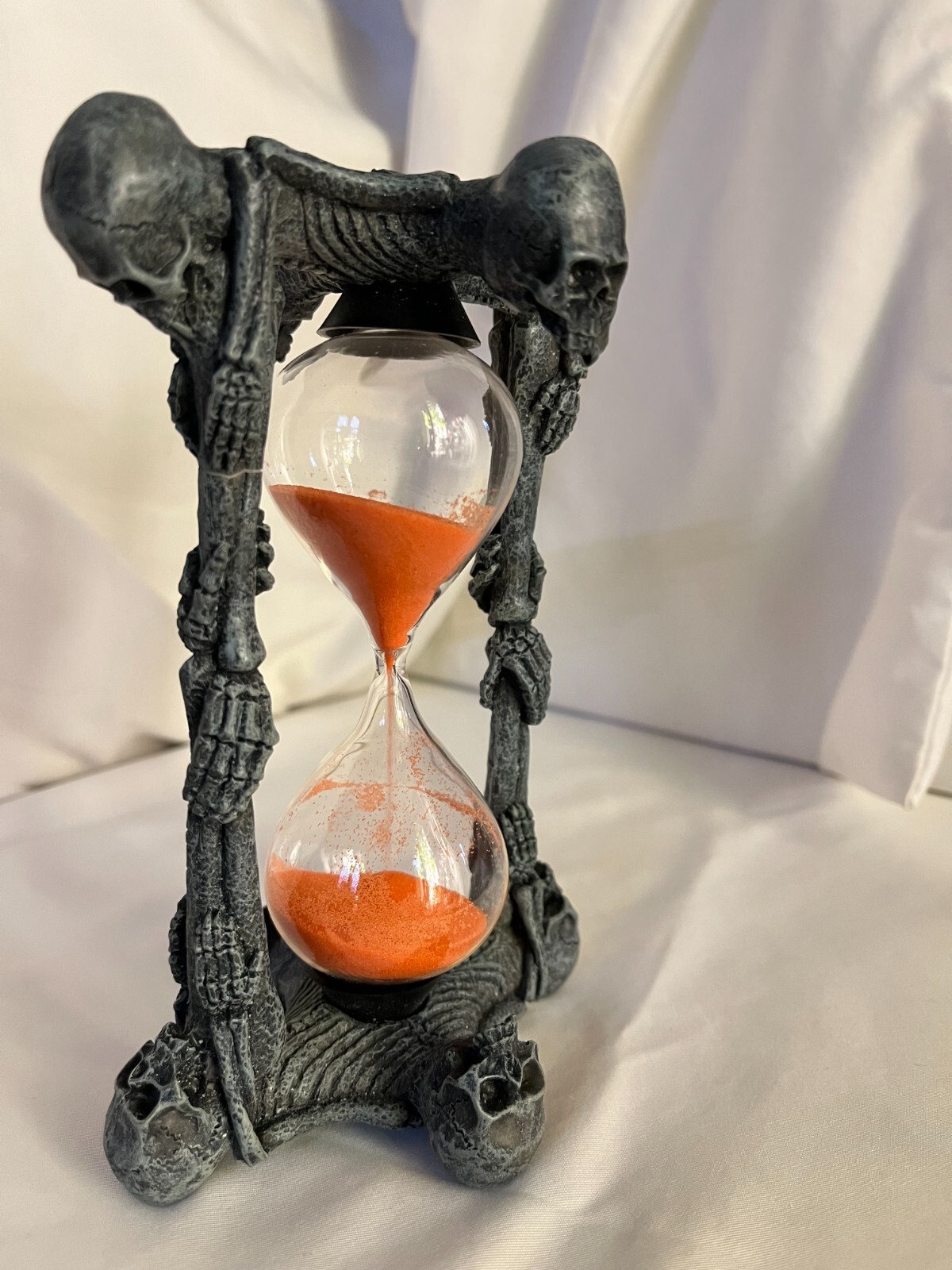 Hourglass Skeletons w/orange sand