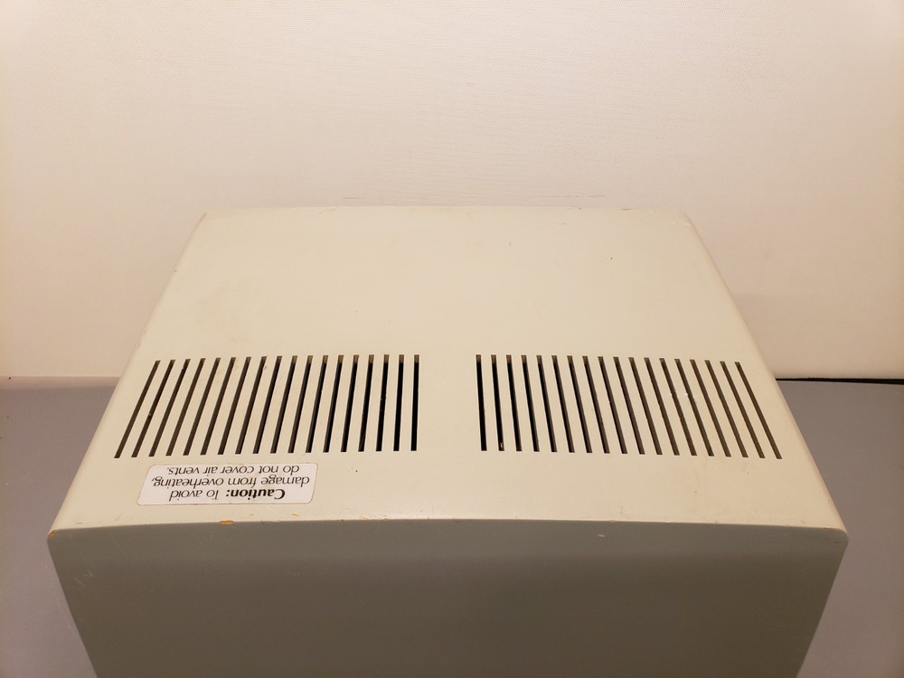 Vintage Heathkit H89 Personal Computer Dual Floppy *Powers On *Missing Keys