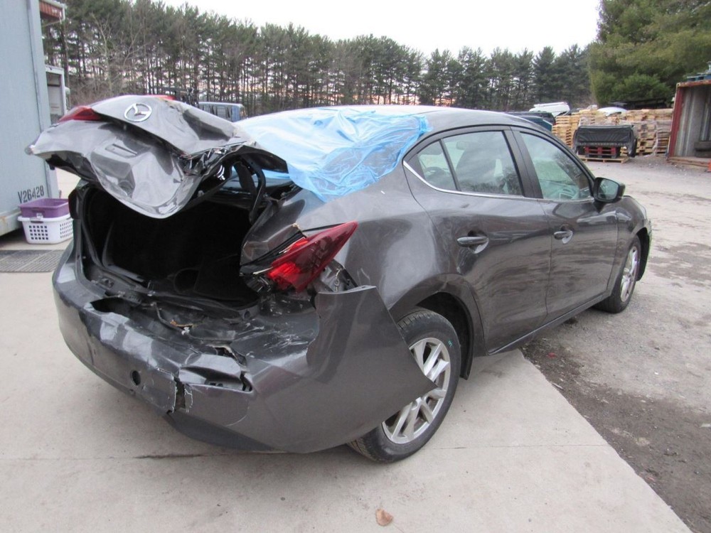 3 2017 Glove Box 1104505