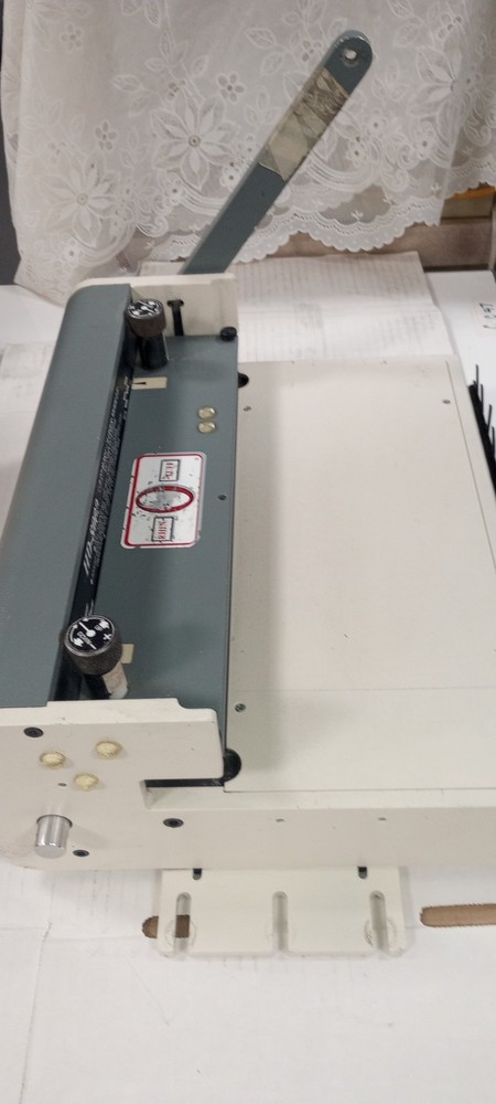 Rhin-O-Tuff HD-8000 Wire Closing Module-for Punch Binding Machine
